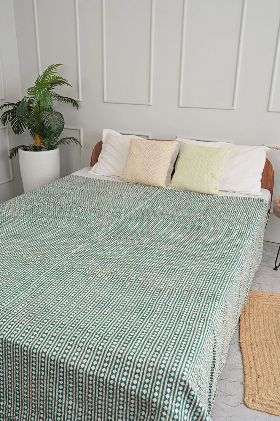 Handmade Cotton Queen Kantha Bedspread - Green Diamond